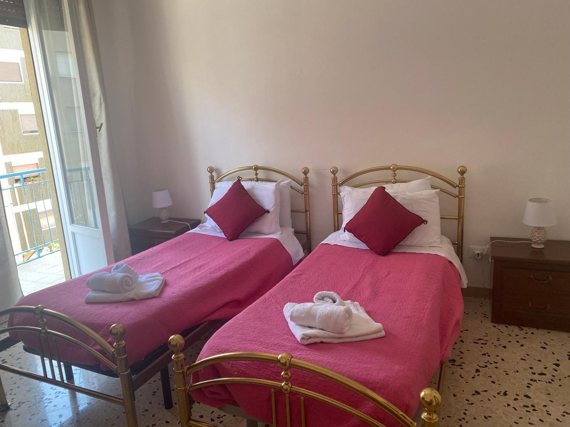 Serradifalco Cozy House Di Enza E Luigi Palermo Kültér fotó
