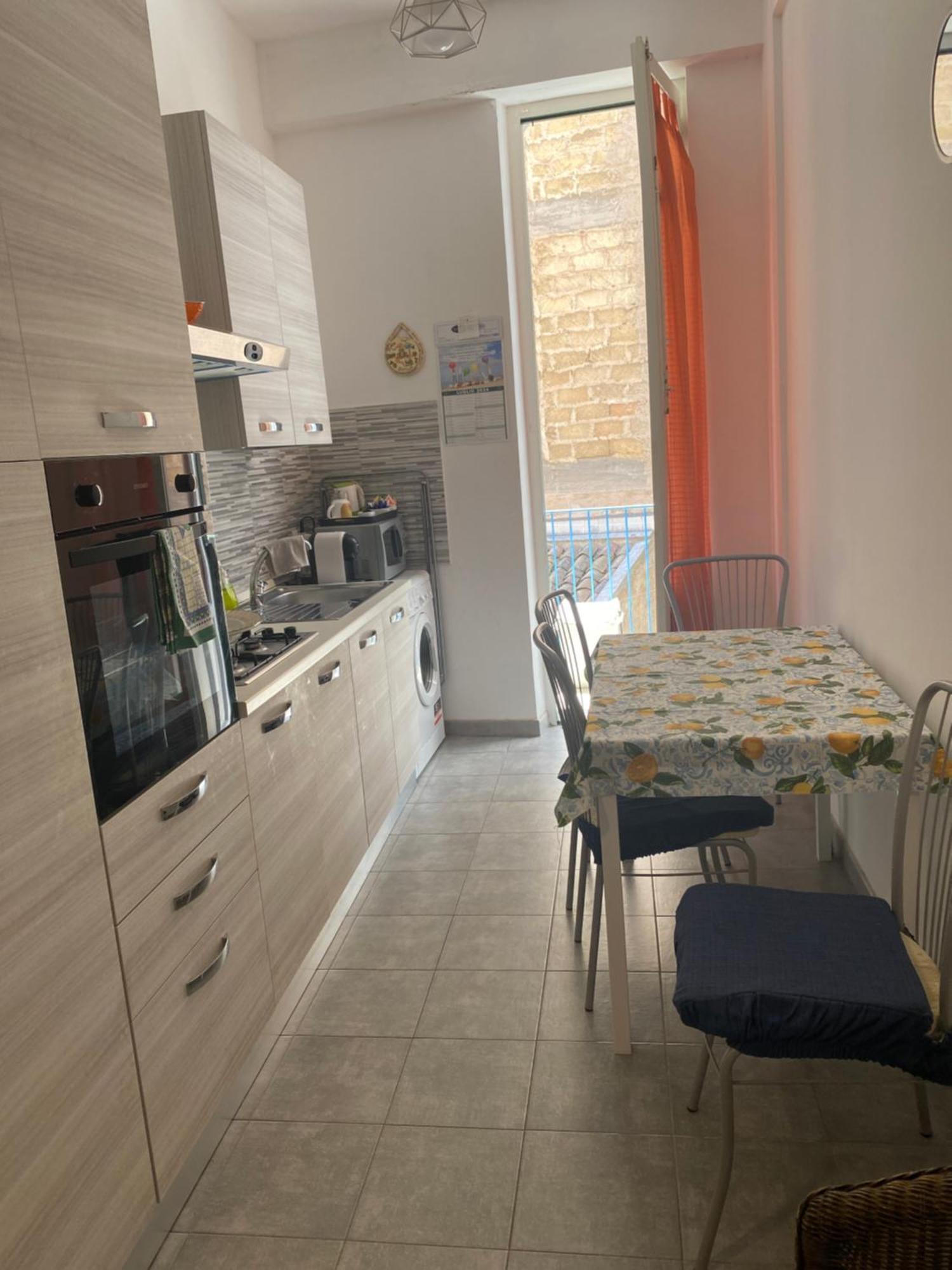 Serradifalco Cozy House Di Enza E Luigi Palermo Kültér fotó